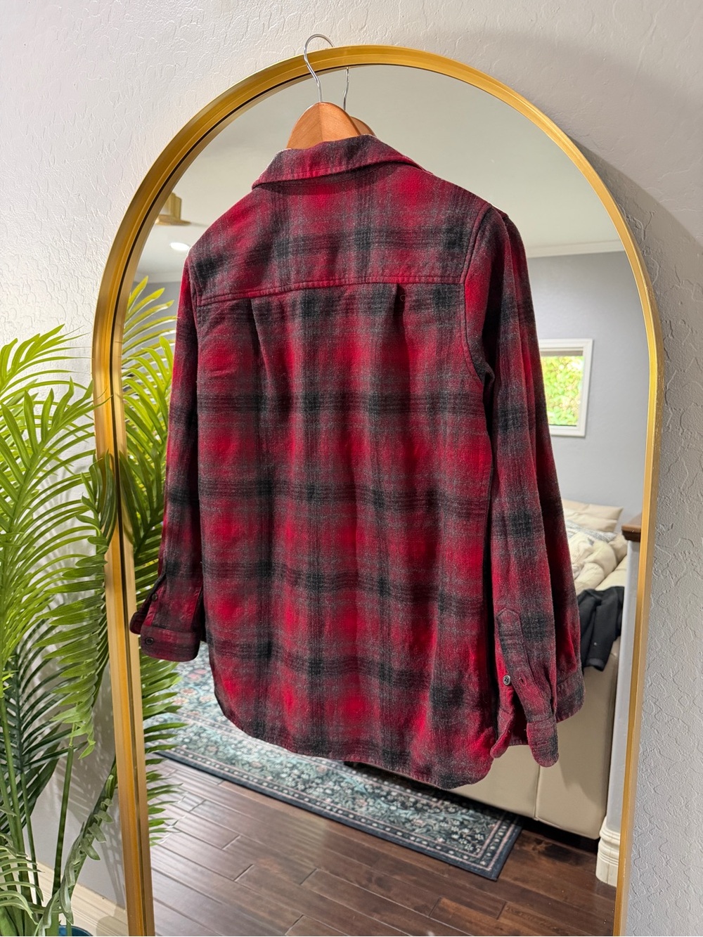 Pendleton Red and Black Plaid Wool Shirt Jacket - Picture 5 of 9